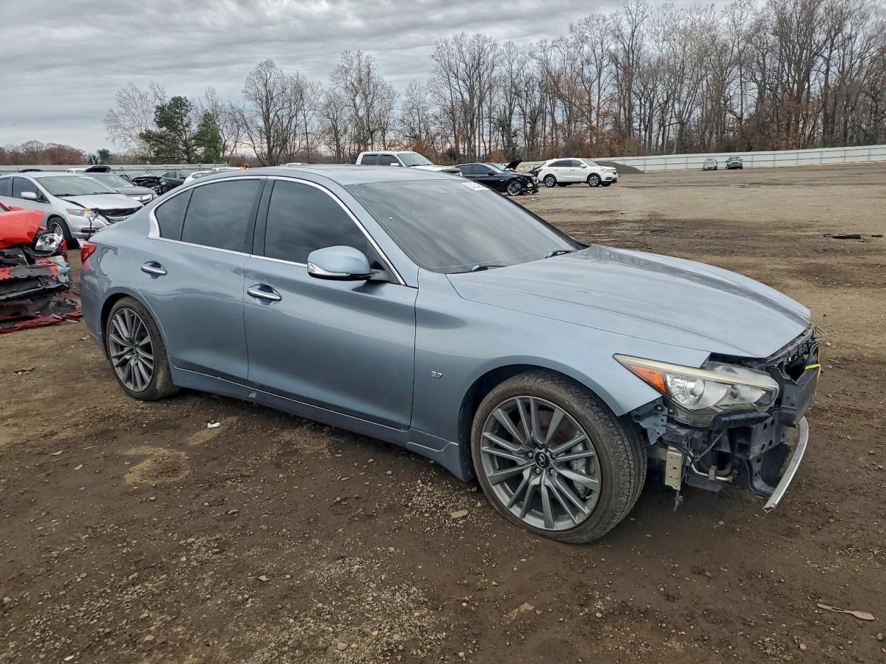 INFINITI Q50 BASE
