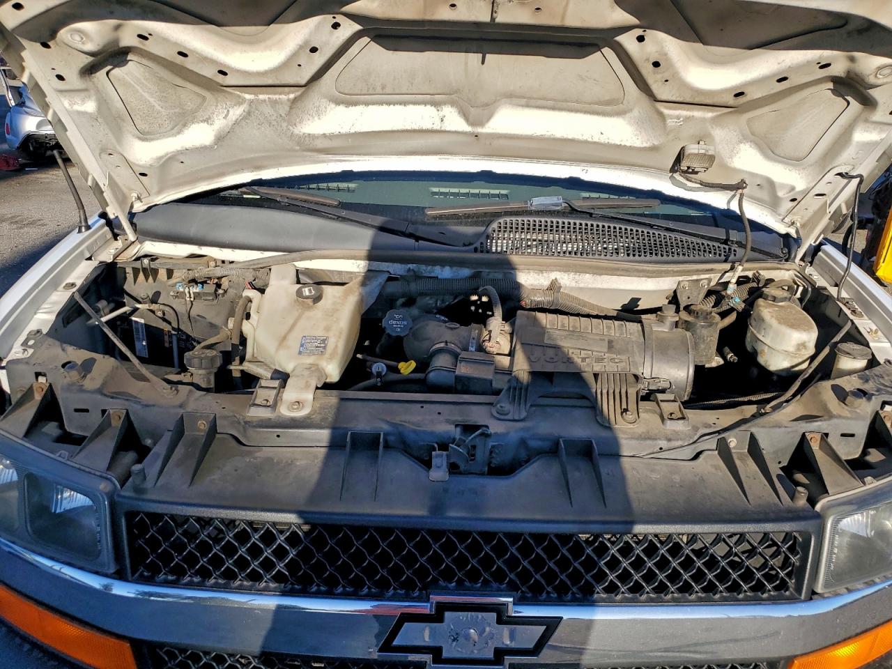 CHEVROLET EXPRESS LT