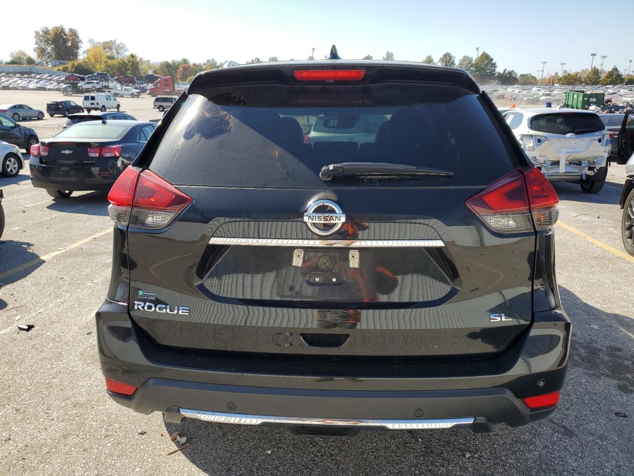 NISSAN ROGUE S