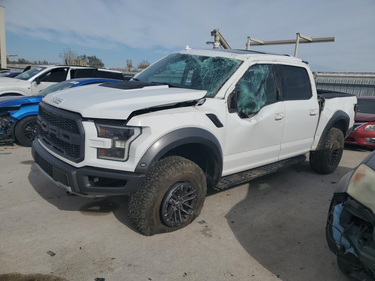 FORD F-150 RAPTOR