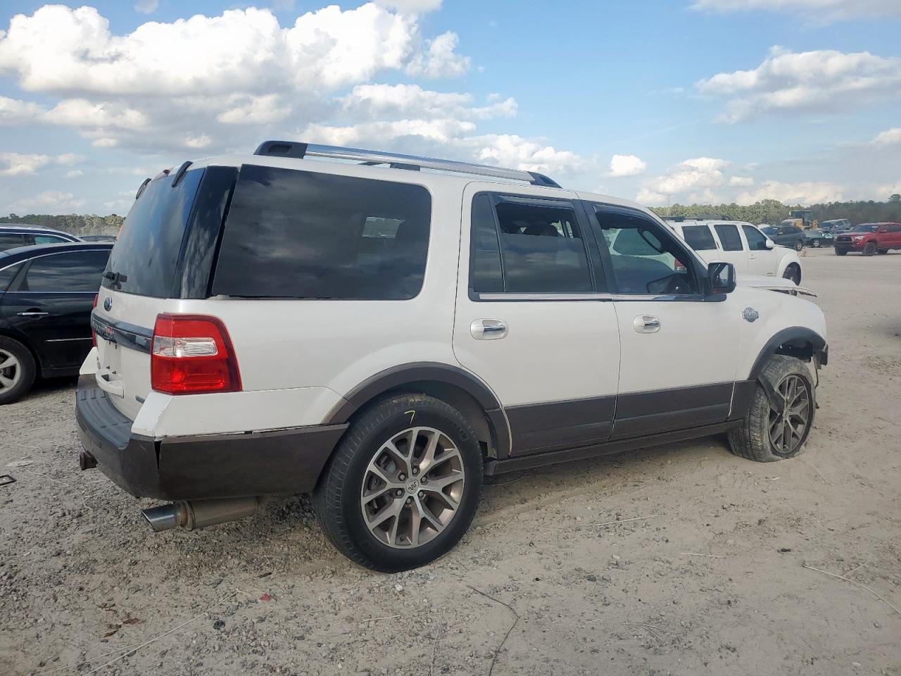 Lot #3318021397 2017 FORD EXPEDITION