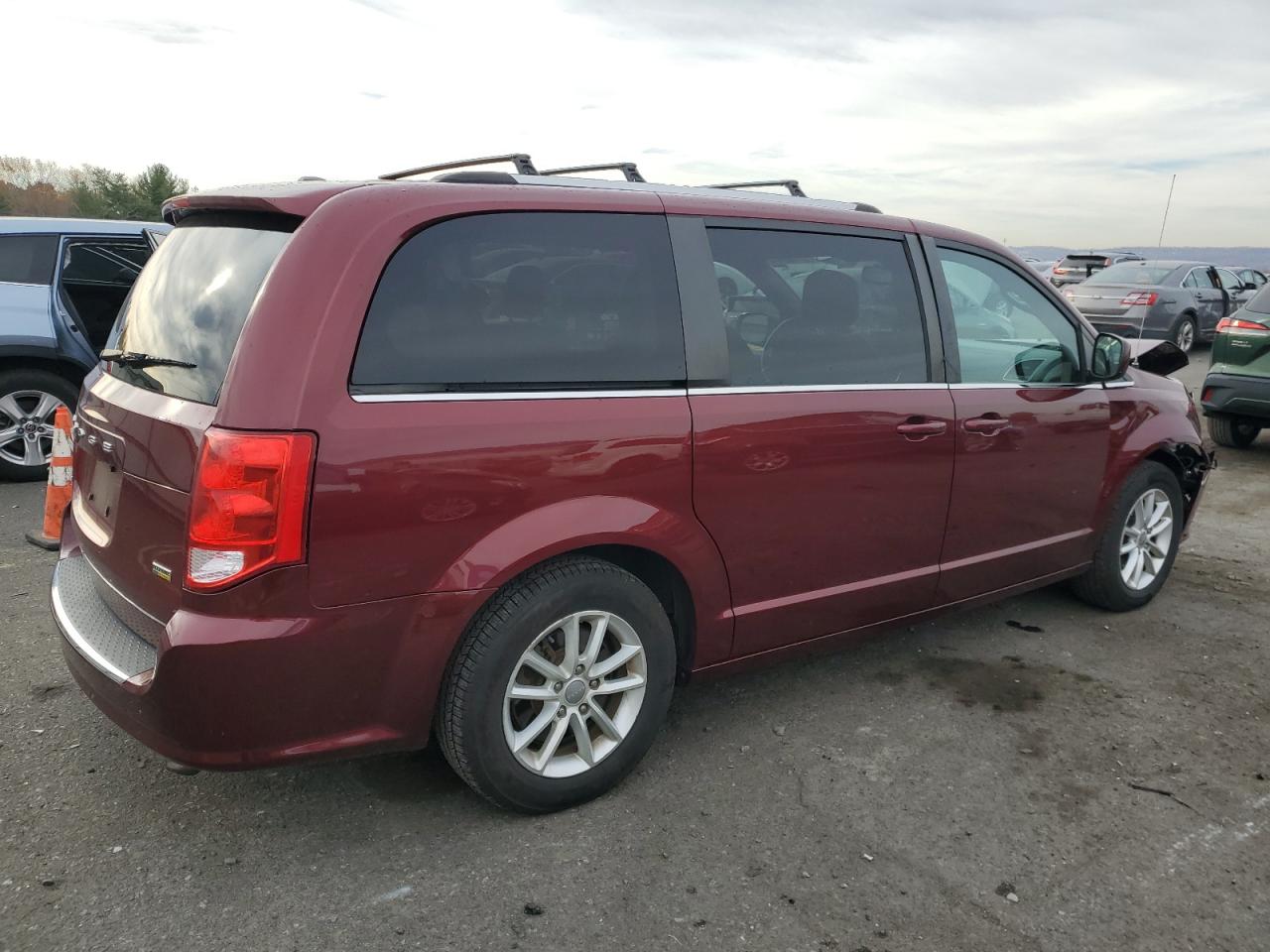 DODGE GRAND CARAVAN SXT