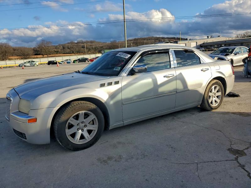 Global Auto Auctions: 2007 CHRYSLER 300 TOURIN