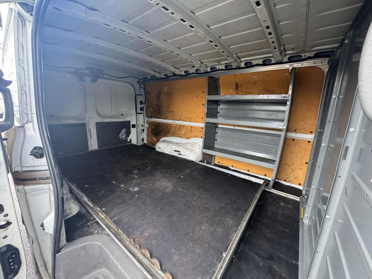 NISSAN NV1500 1500 S