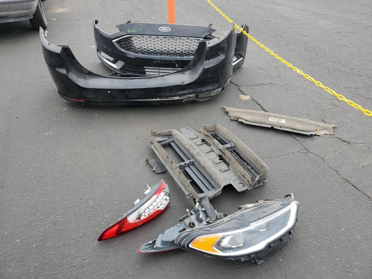 FORD FUSION TITANIUM