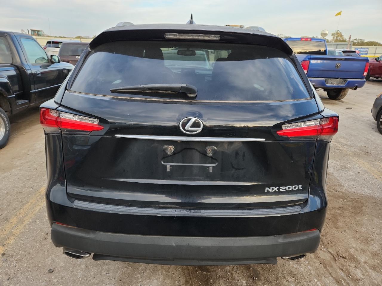 LEXUS NX 200T