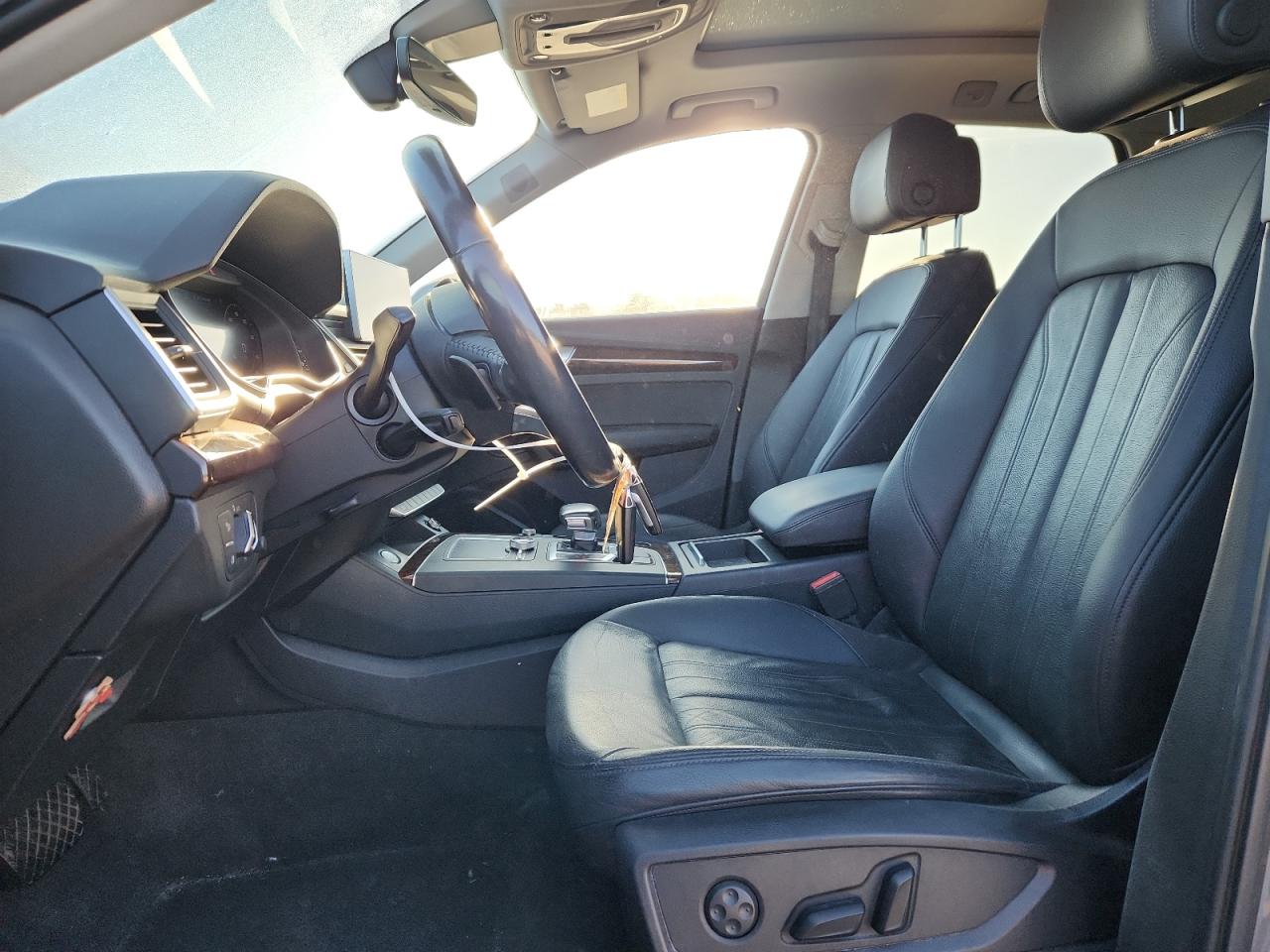 AUDI Q5 PREMIUM PLUS