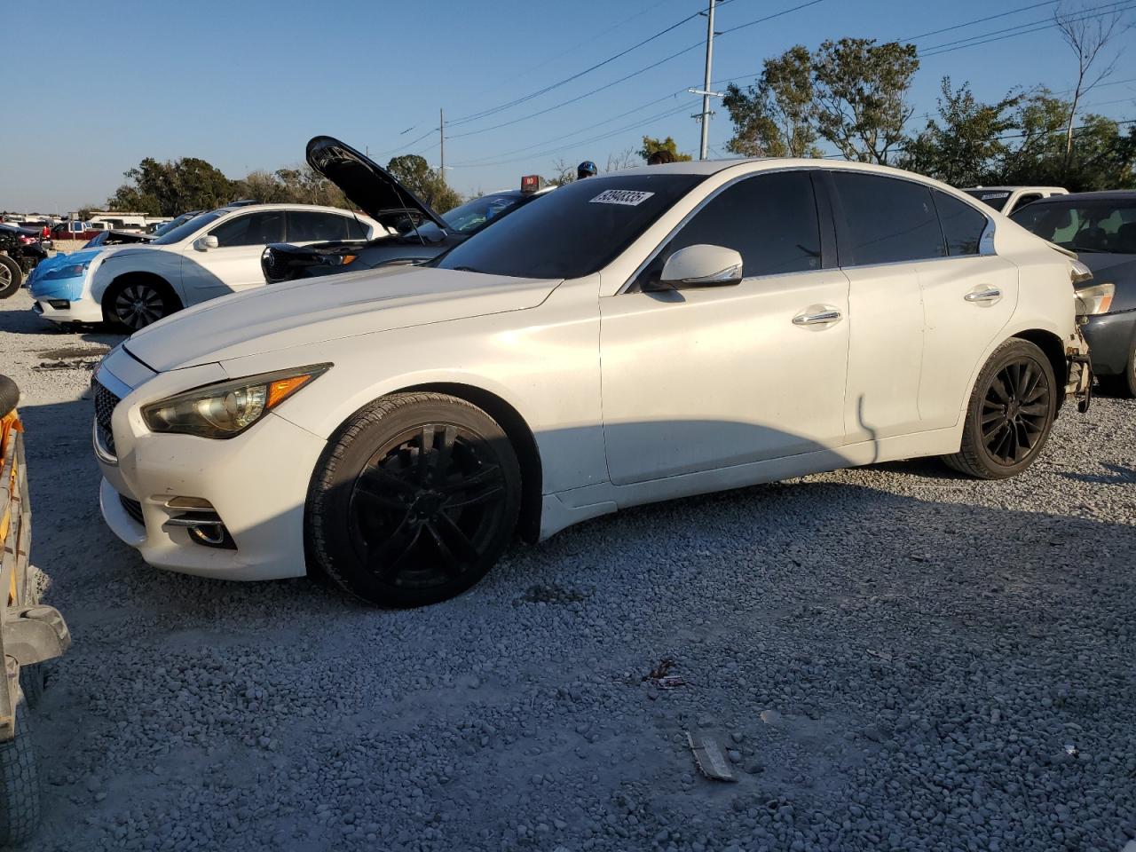 INFINITI Q50 BASE
