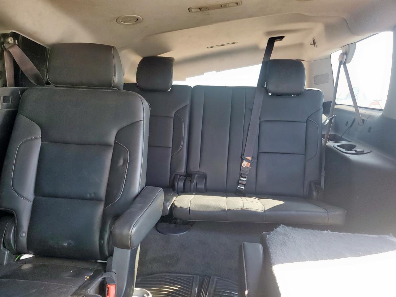 CHEVROLET SUBURBAN C1500 LT