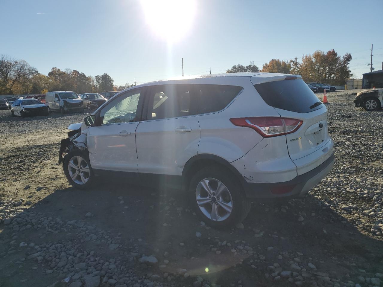 FORD ESCAPE SE