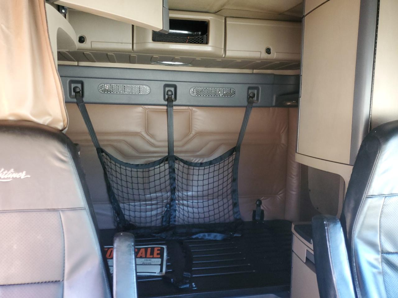 Lot #3278789661 2017 FREIGHTLINER CASCADIA 1