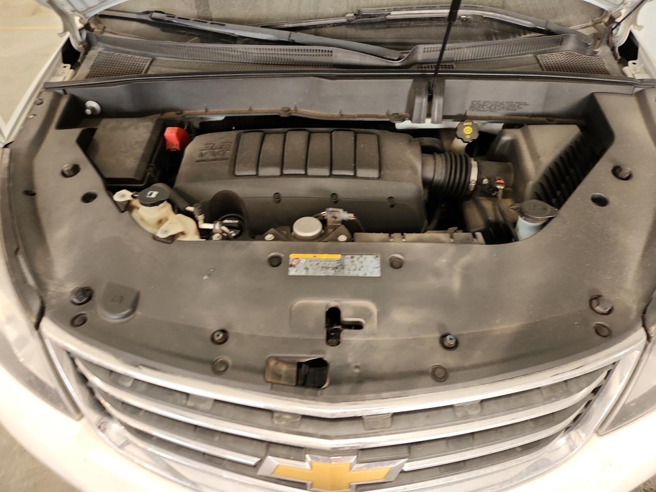 CHEVROLET TRAVERSE LT