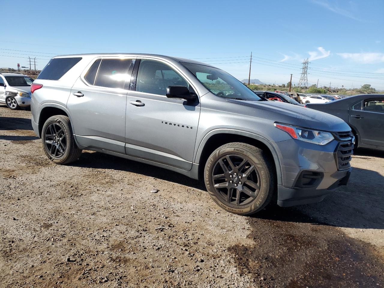 CHEVROLET TRAVERSE LS