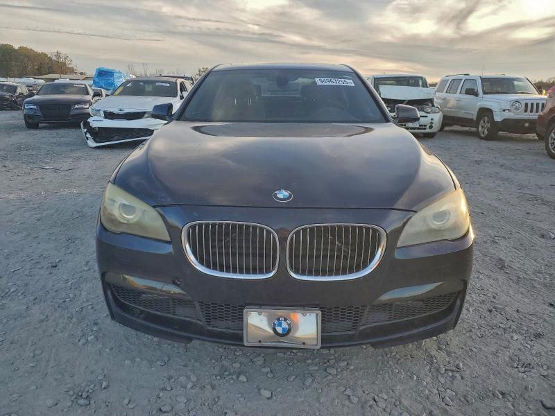 2012 BMW 740 I #3301680627