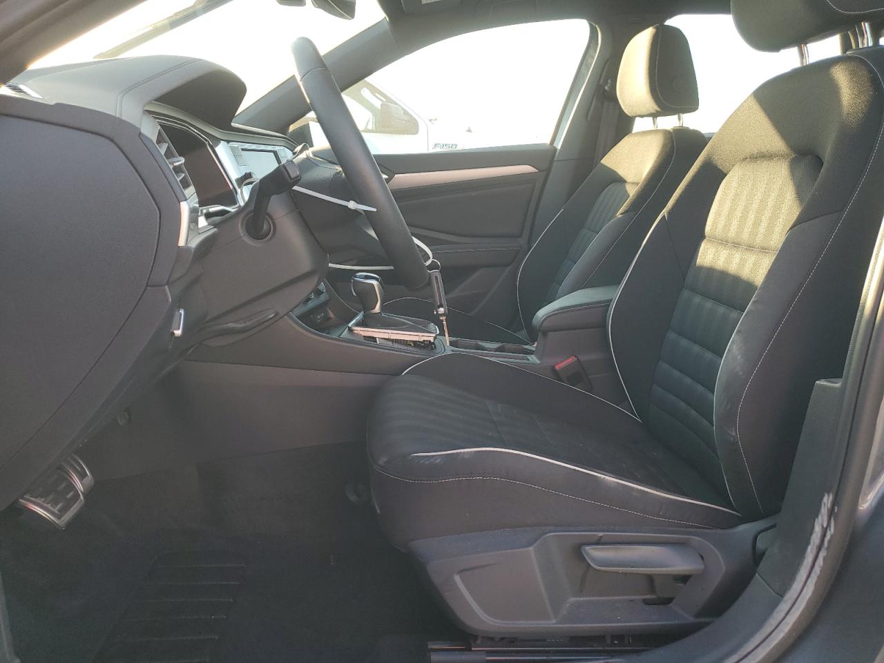 VOLKSWAGEN JETTA SPORT