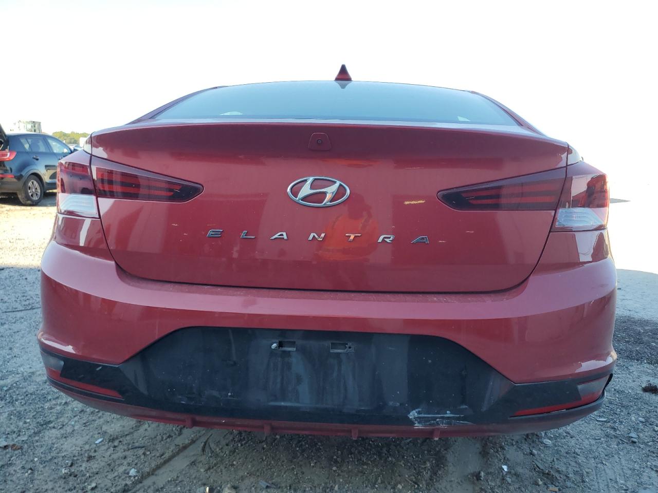 HYUNDAI ELANTRA SEL
