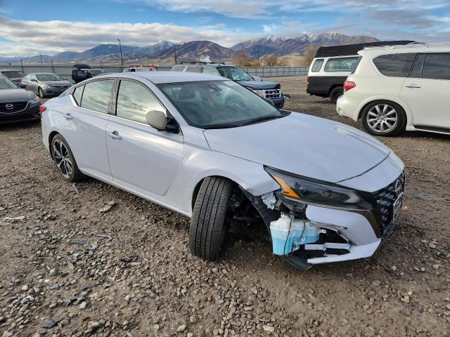 2024 NISSAN ALTIMA SR #3302755339