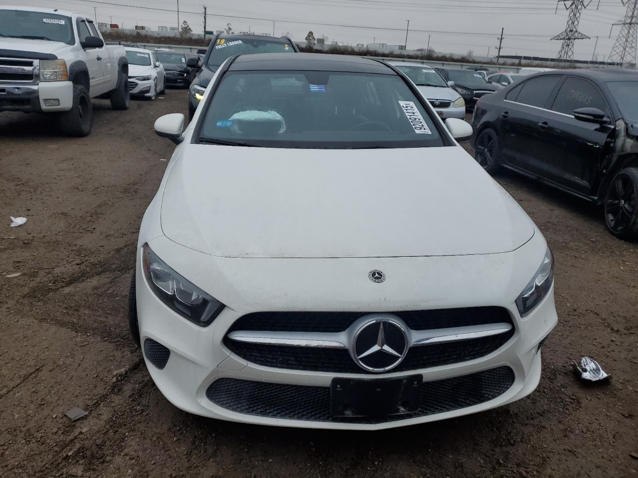 MERCEDES-BENZ A-CLASS 220 4MATIC