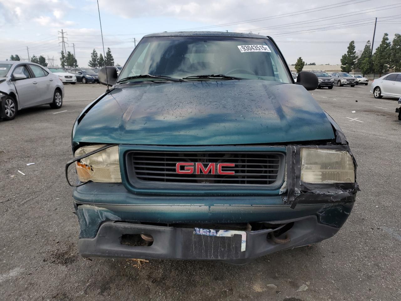 Lot #3304099500 1998 GMC JIMMY