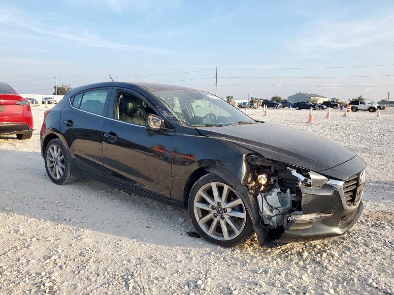 2017 MAZDA 3 TOURING #3304015654