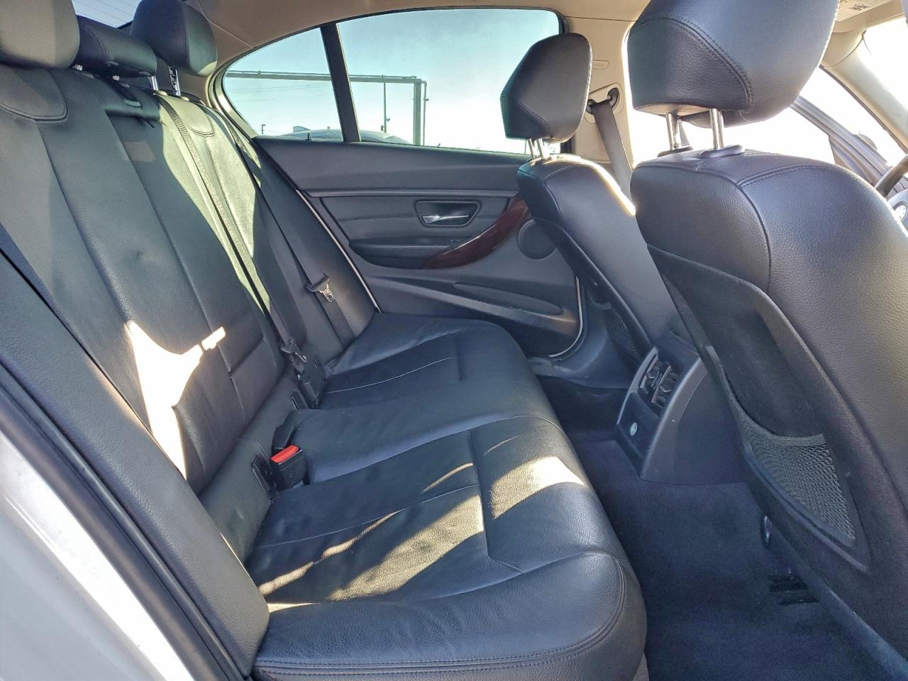 BMW 3 SERIES I SULEV