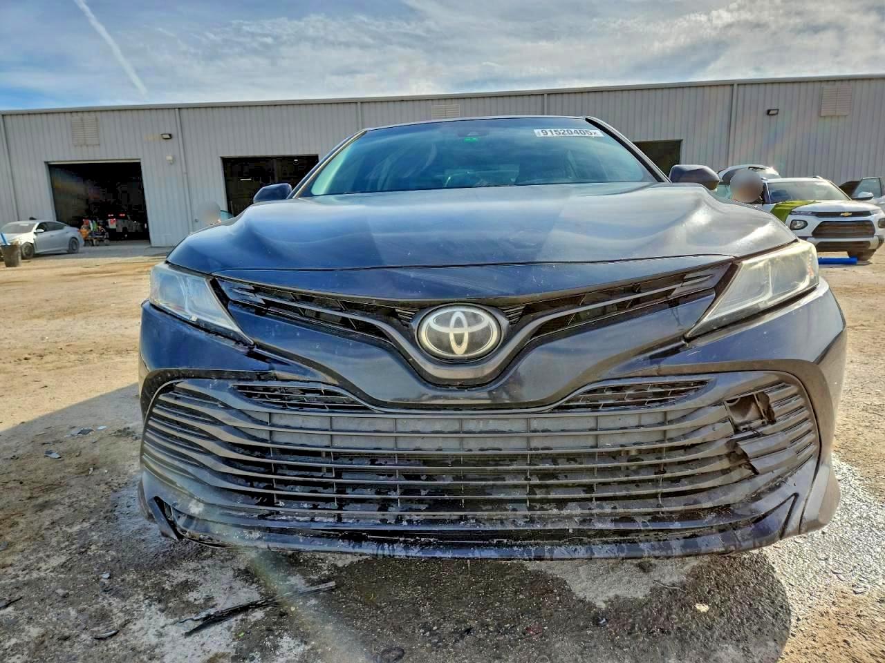 TOYOTA CAMRY L