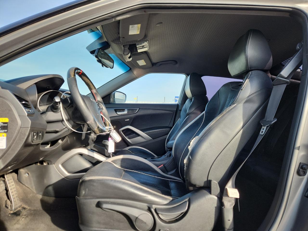 HYUNDAI VELOSTER TURBO