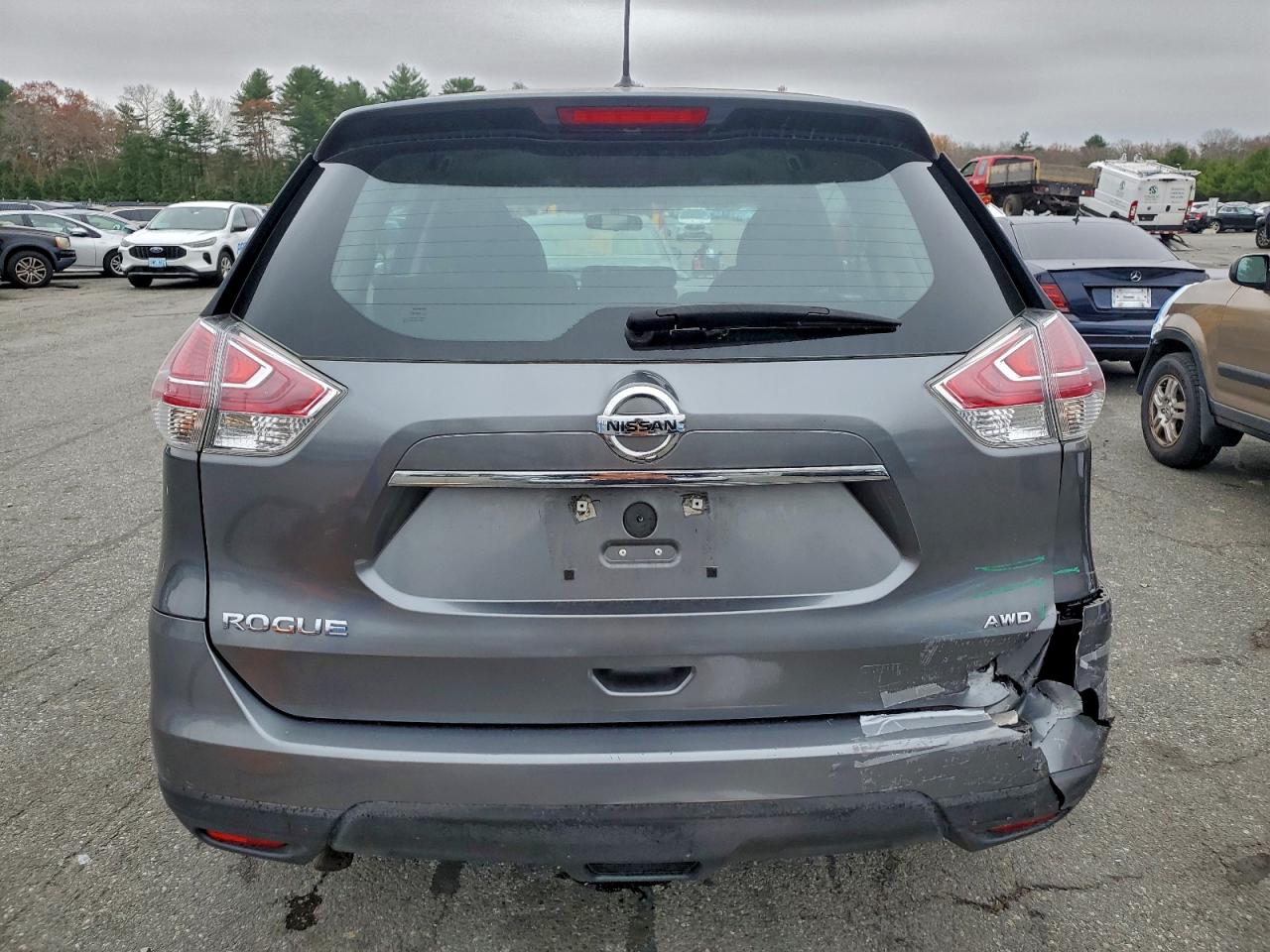 NISSAN ROGUE S