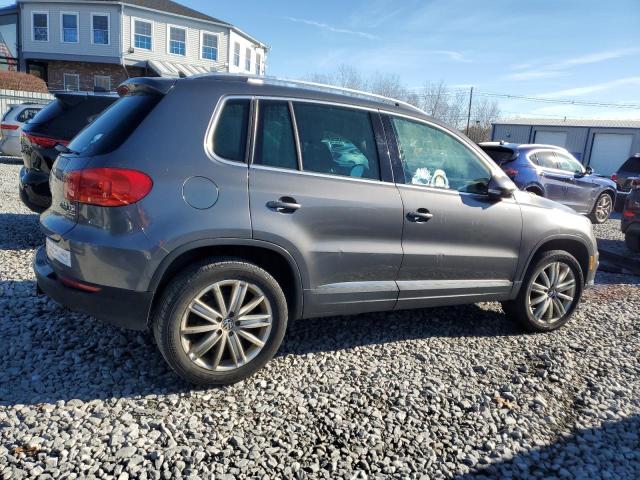 2013 VOLKSWAGEN TIGUAN S #3305323344