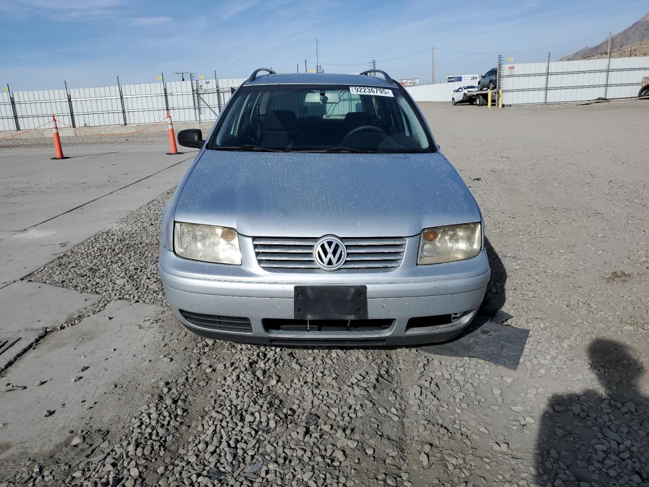 Lot #3304935548 2005 VOLKSWAGEN JETTA GLS