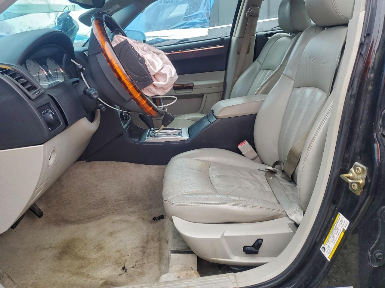 Lot #3298082171 2006 CHRYSLER 300C