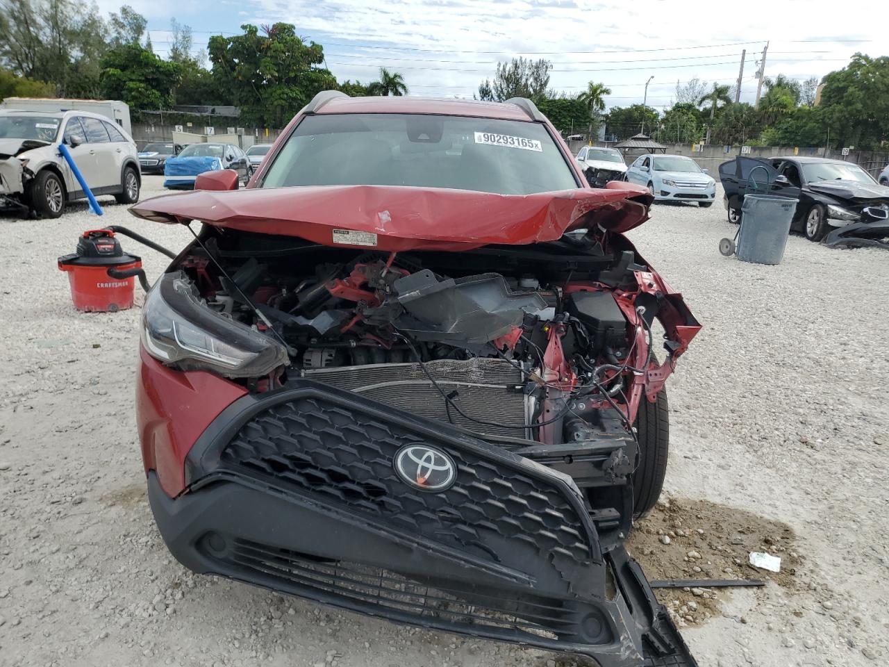 TOYOTA COROLLA CROSS LE