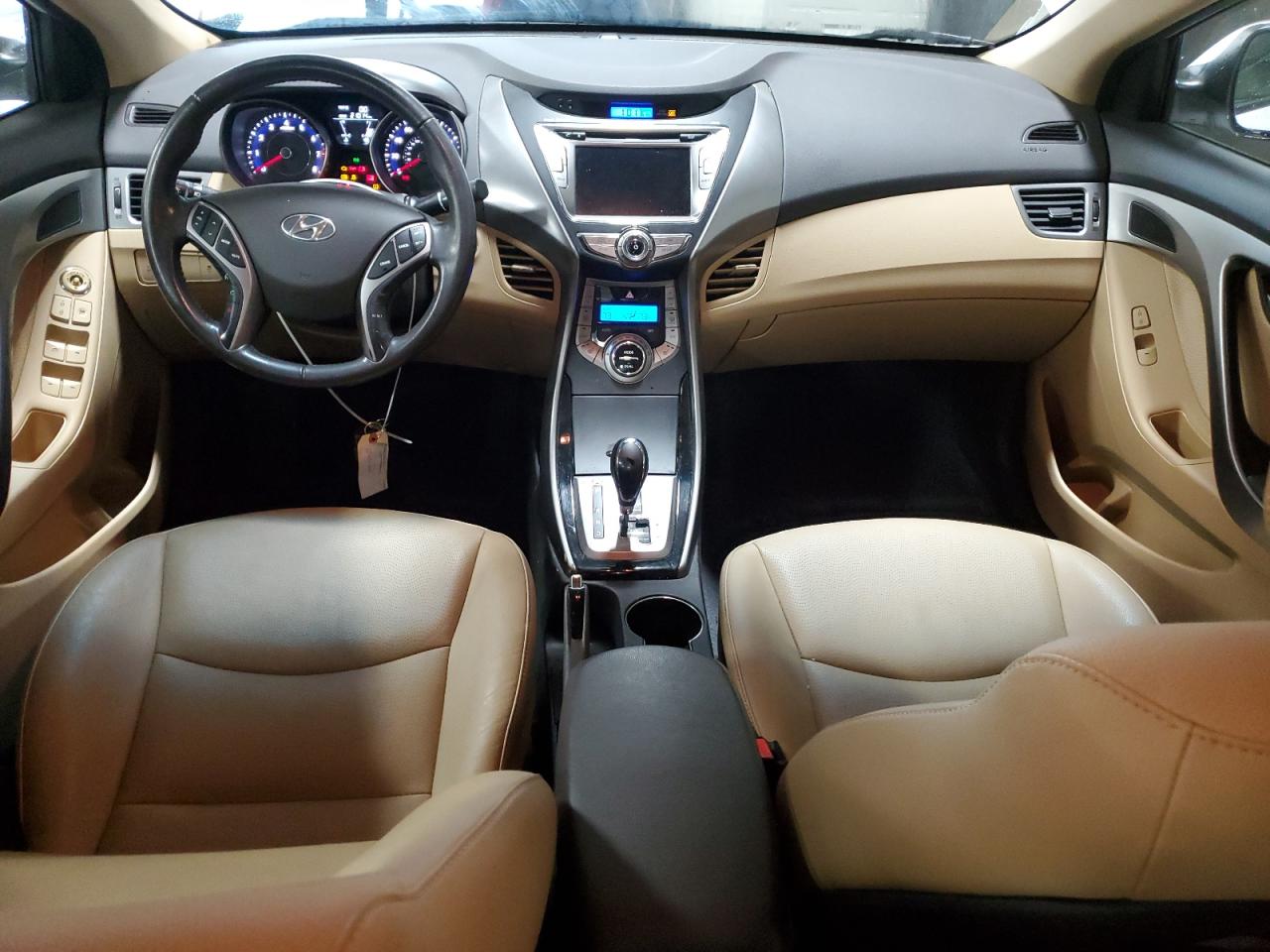 HYUNDAI ELANTRA GLS