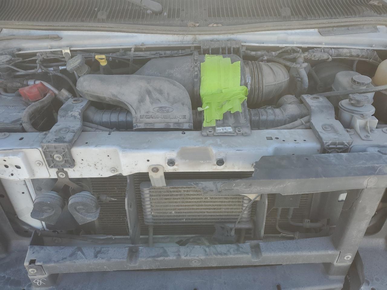 FORD ECONOLINE E250 VAN