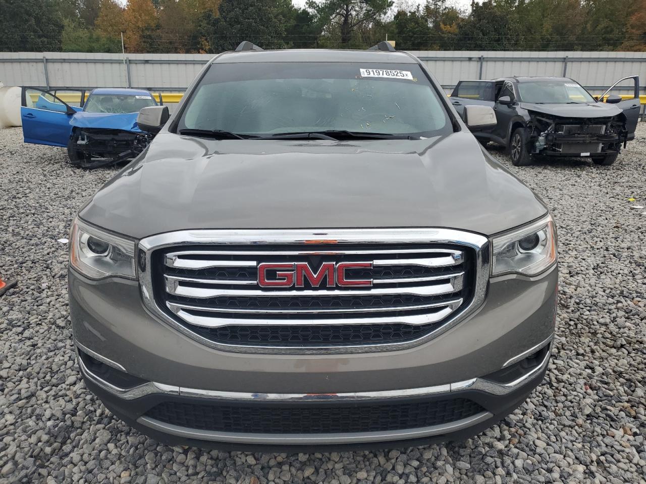 GMC ACADIA SLT-1