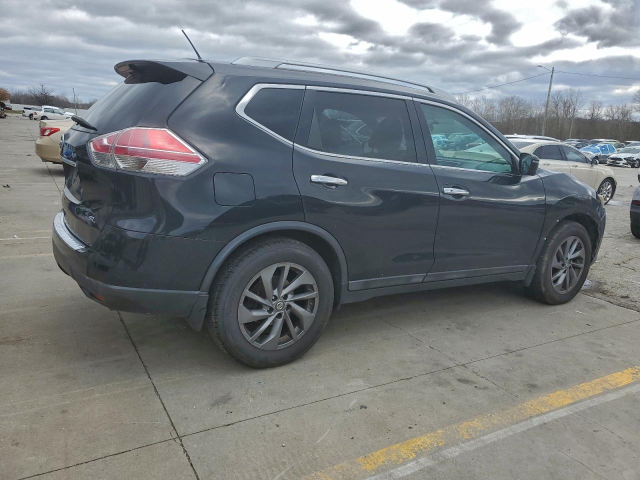 NISSAN ROGUE S