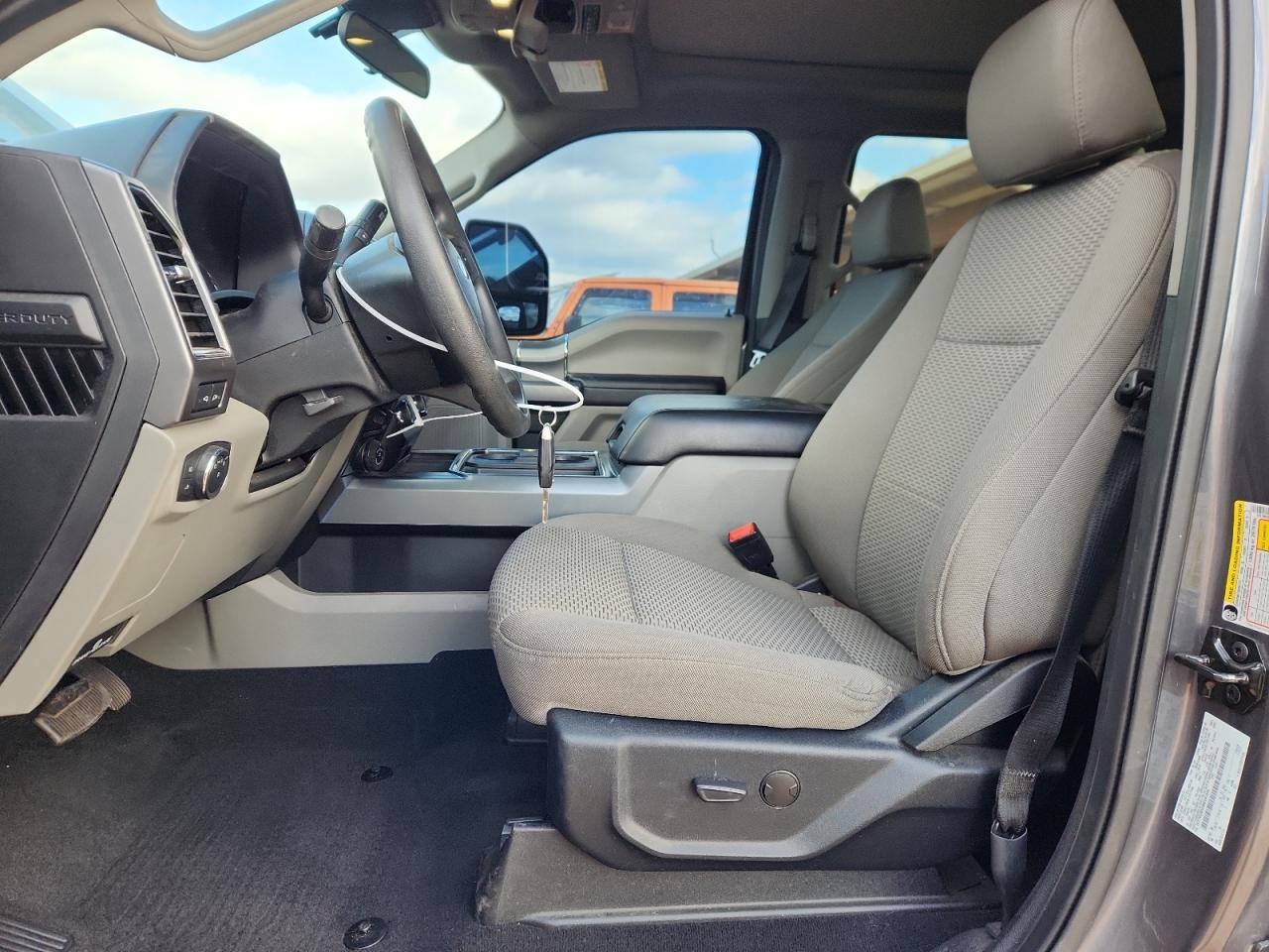 FORD F-250 SUPER DUTY