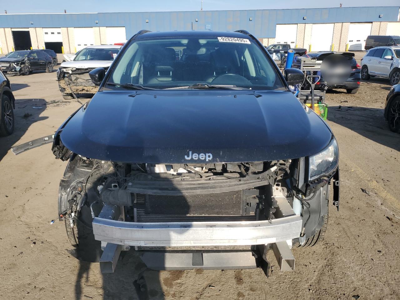 JEEP COMPASS LATITUDE