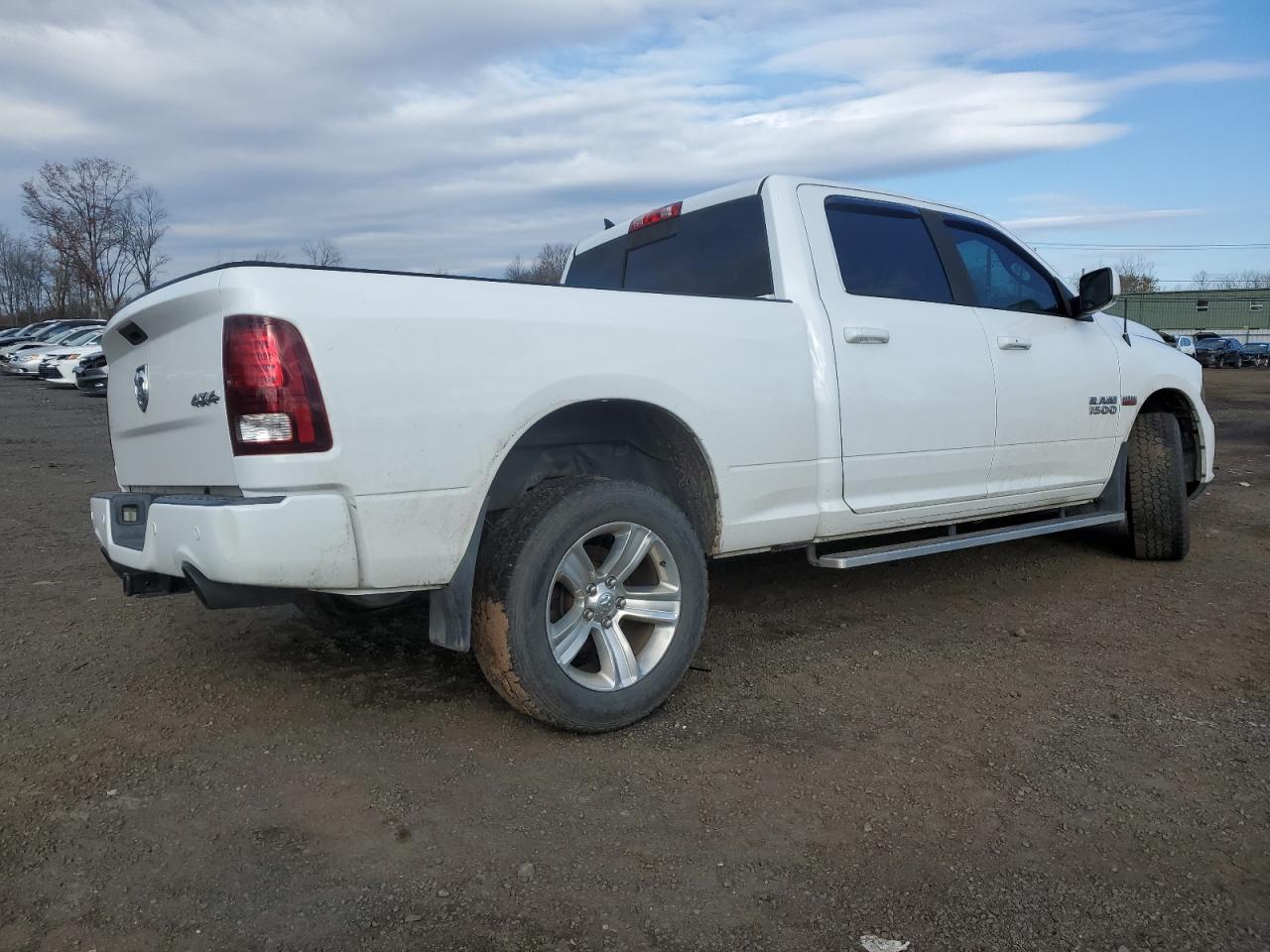 RAM 1500 SPORT