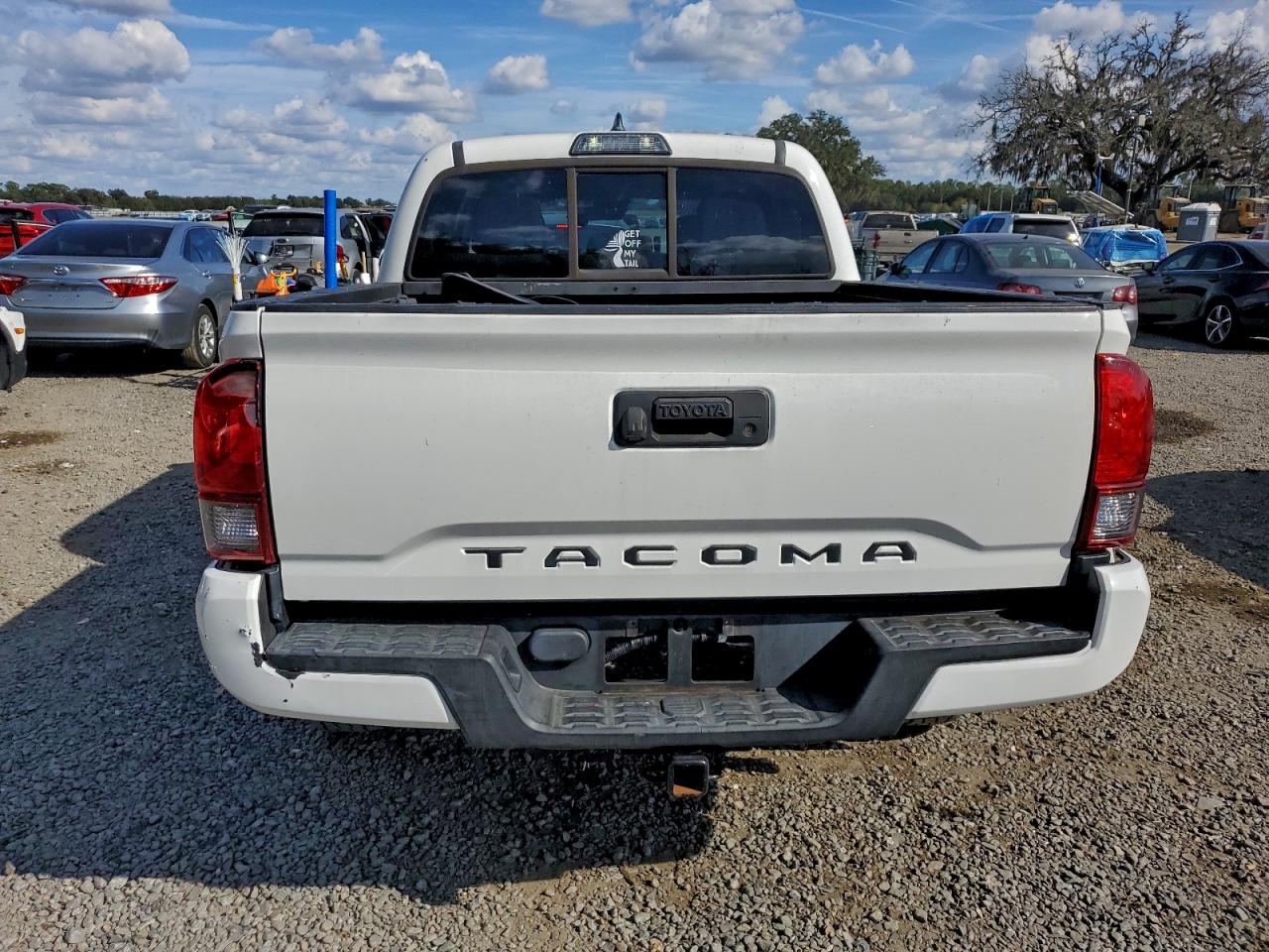 TOYOTA TACOMA DOUBLE CAB