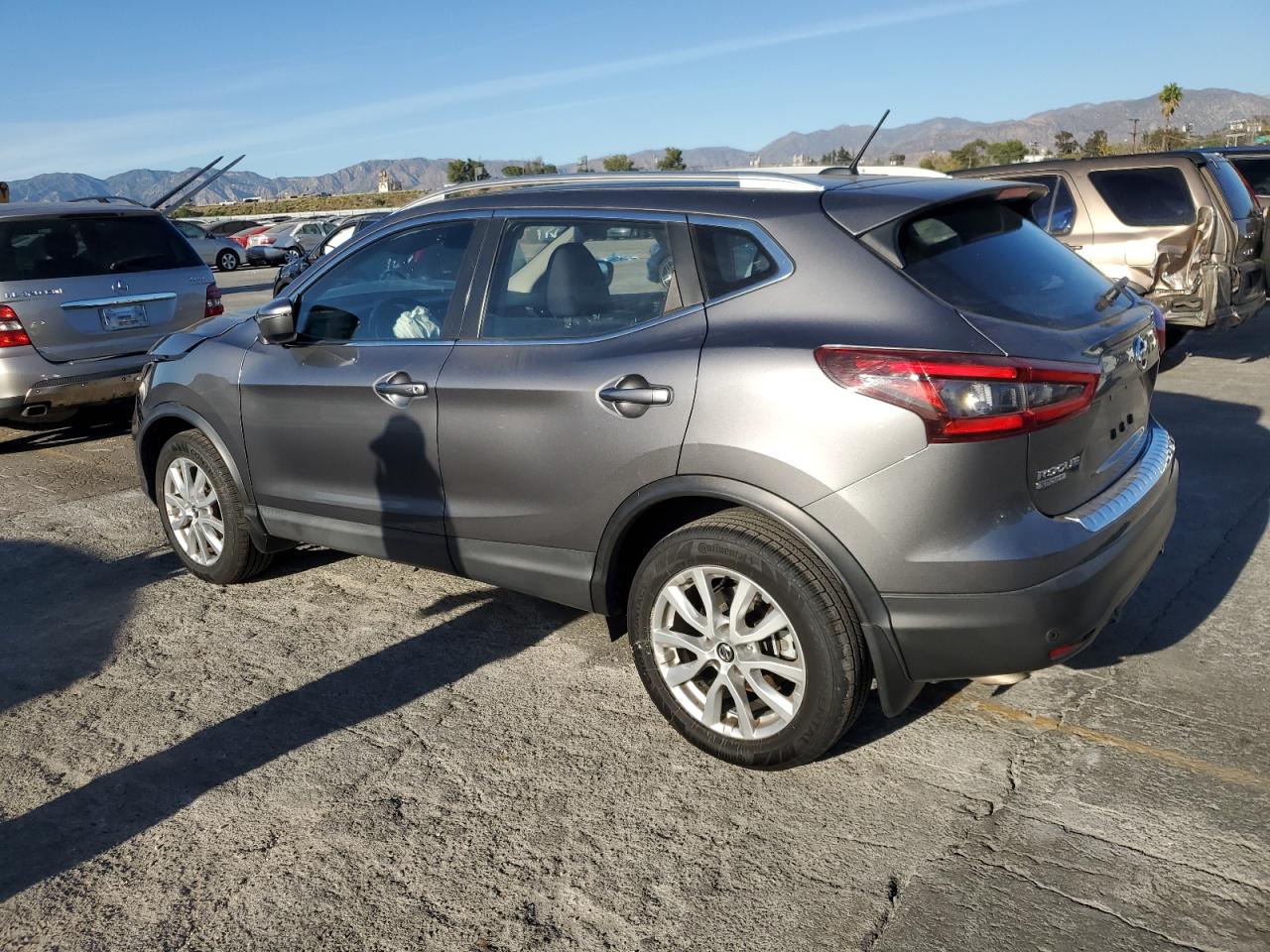 NISSAN ROGUE SPORT SV