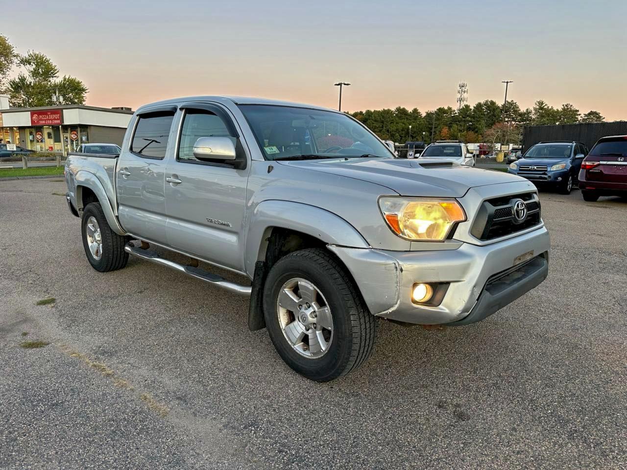 TOYOTA TACOMA DOUBLE CAB