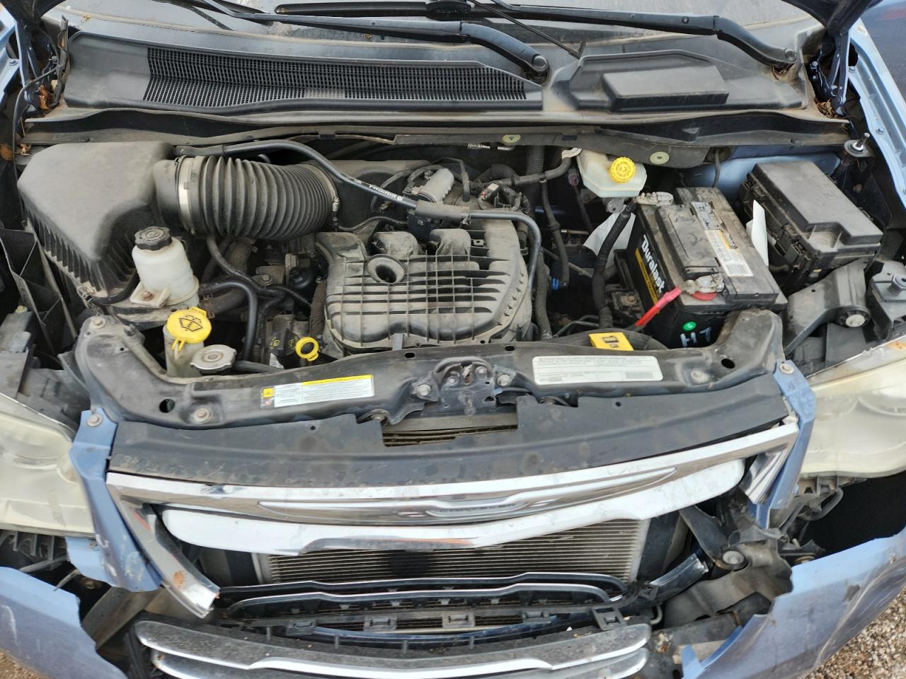 CHRYSLER TOWN & COUNTRY TOURING L