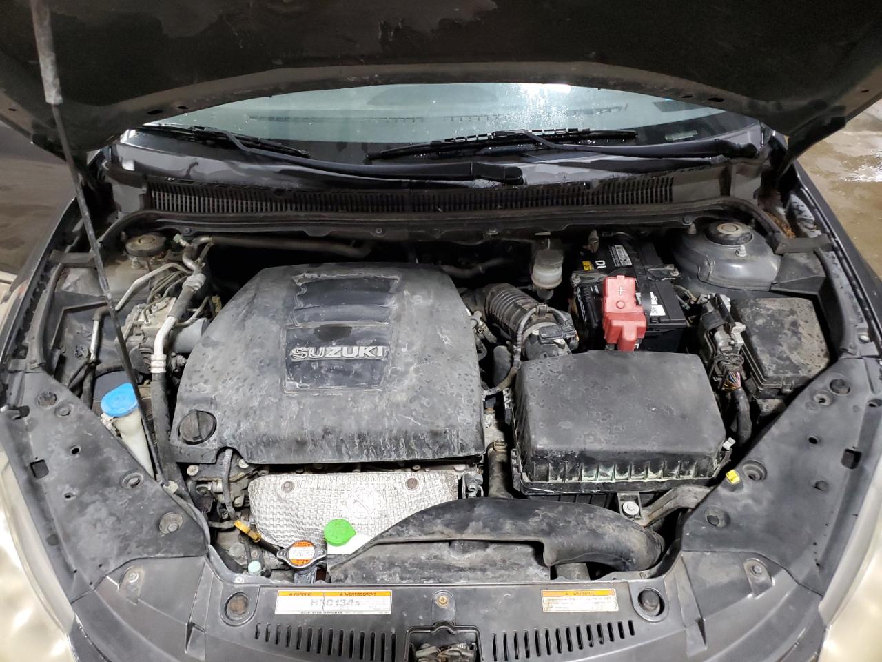 SUZUKI KIZASHI SPORT SLS