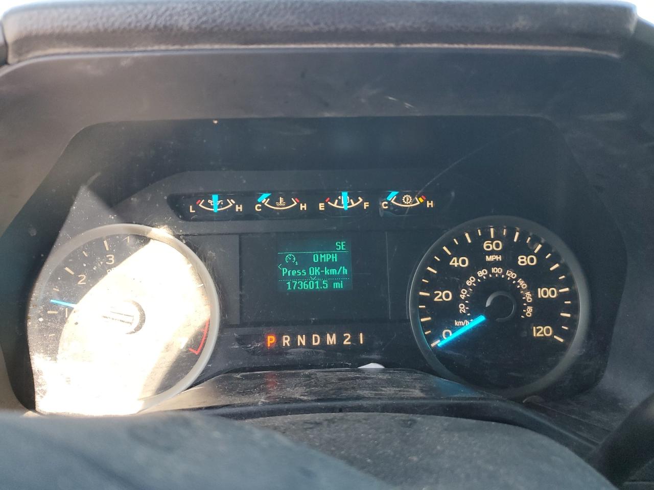 FORD F-150 SUPERCREW