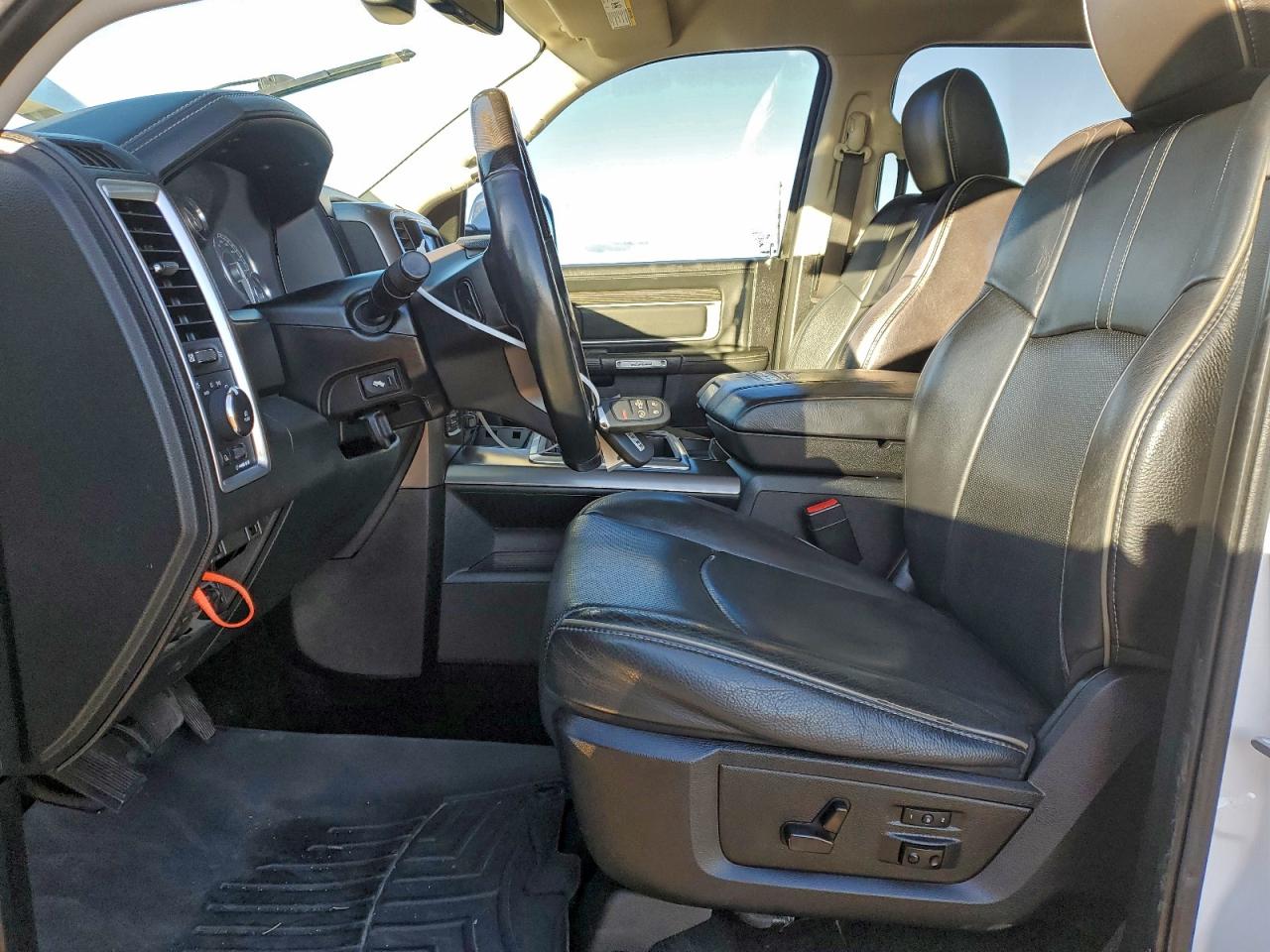 Lot #3301664640 2015 RAM 1500 LONGH