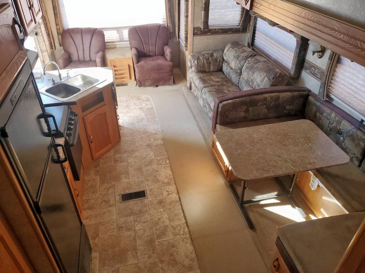 Lot #3293504413 2011 SPRINGDALE/ SPRINTER CAMPER
