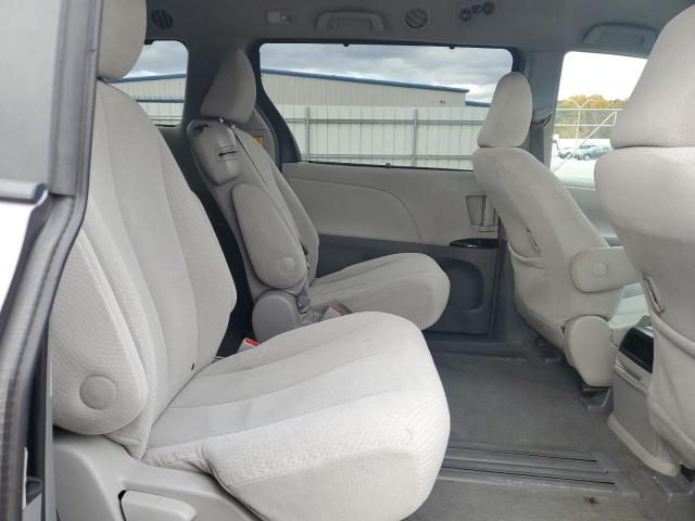 2011 TOYOTA SIENNA LE - 5TDKK3DC8BS135607