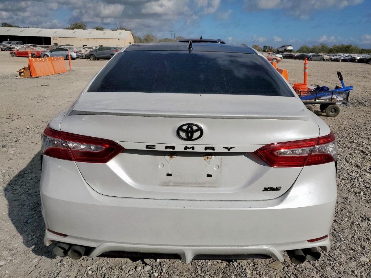 TOYOTA CAMRY XSE