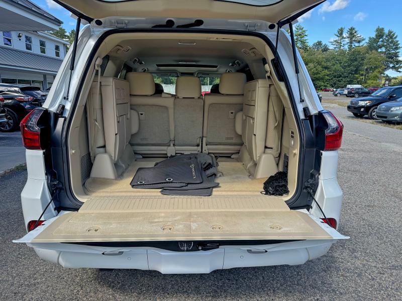 2016 LEXUS LX 570 #3300173814